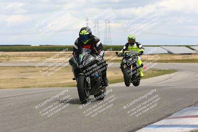media/Apr-26-2024-TrackDaz (Fri) [[c4b677d280]]/C Group/140pm (Wheelie Bump)/
